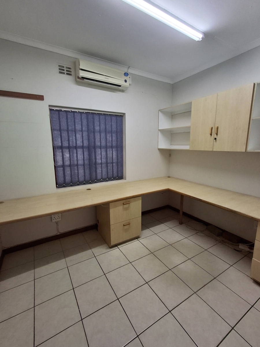 To Let Commercial Property for Rent in Meisies Halt Eastern Cape